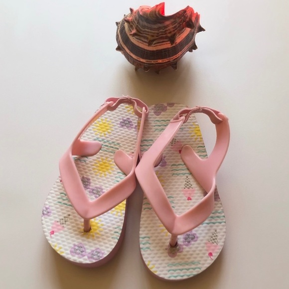 Babygirl’s Flip Flops - Picture 2 of 12